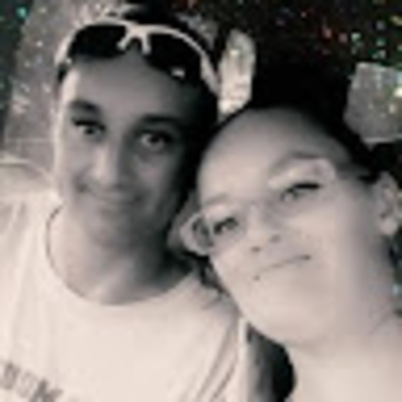 Meet your Posher, Josh - Picture 1 of 1